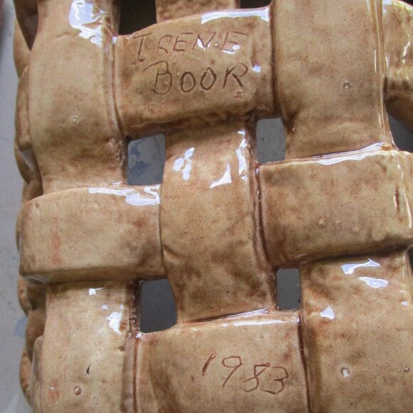 Vintage Studio Pottery Large Handcrafted Colander Bowl - Picture 7 of 7